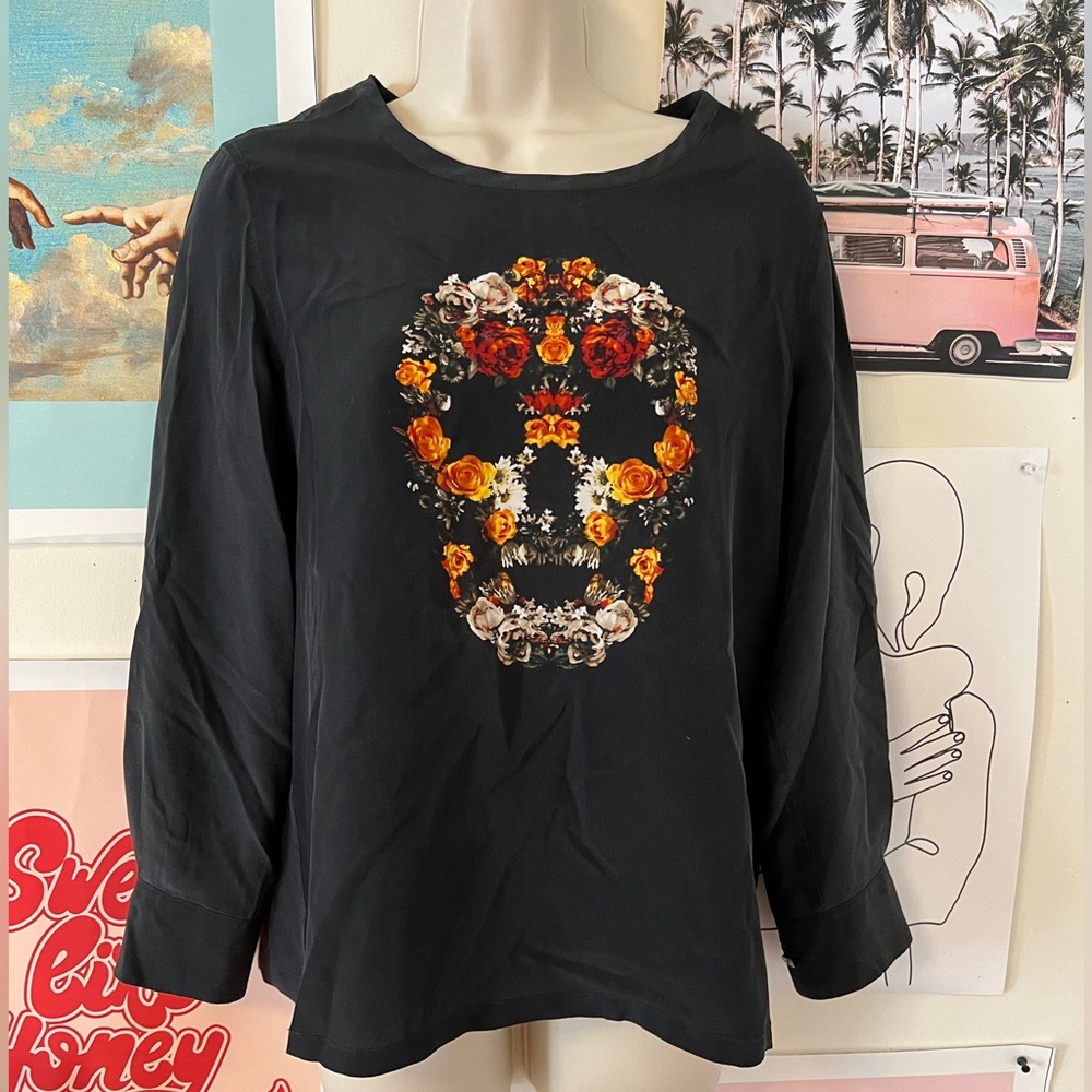 XS EQUIPMENT Femme 100% Silk blouse with Skull